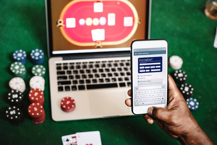 Pengguna membaca analisis betidb dengan tampilan jelas